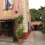 Il Castelletto Szálloda 2*